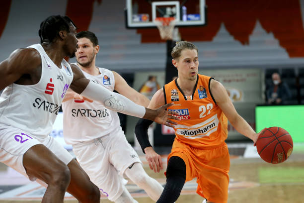 细细研究卢 细细研究卢