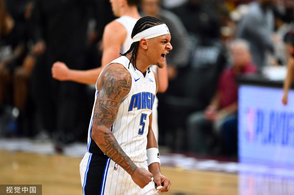 在篮球中找 在篮球中找